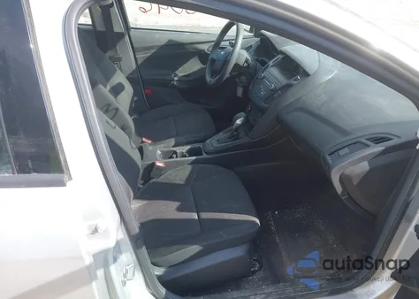 2018 Ford Focus S из США, поврежденный, VIN 1FADP3E26JL213873